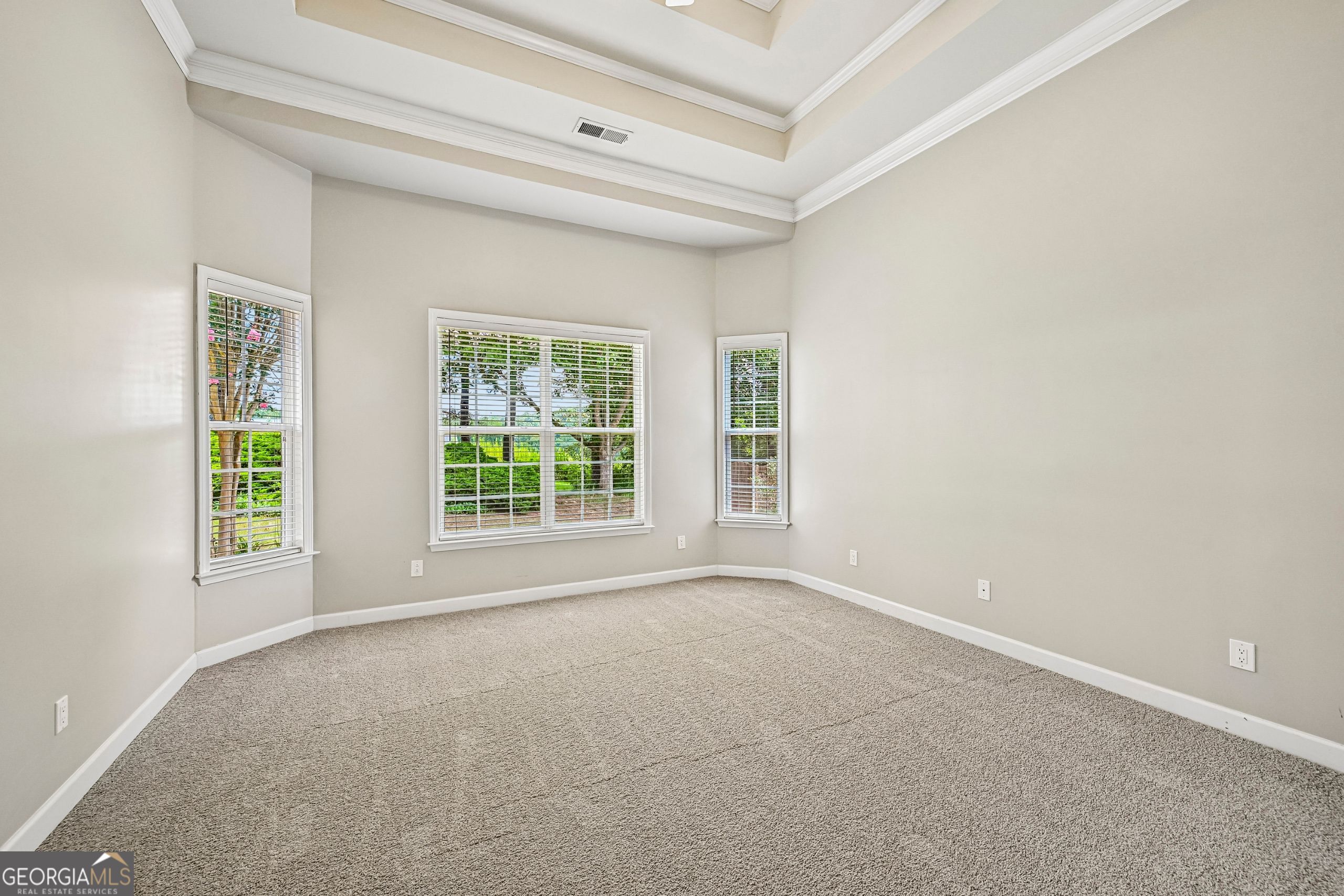 4865 Silver Leaf Drive Property Photo 4