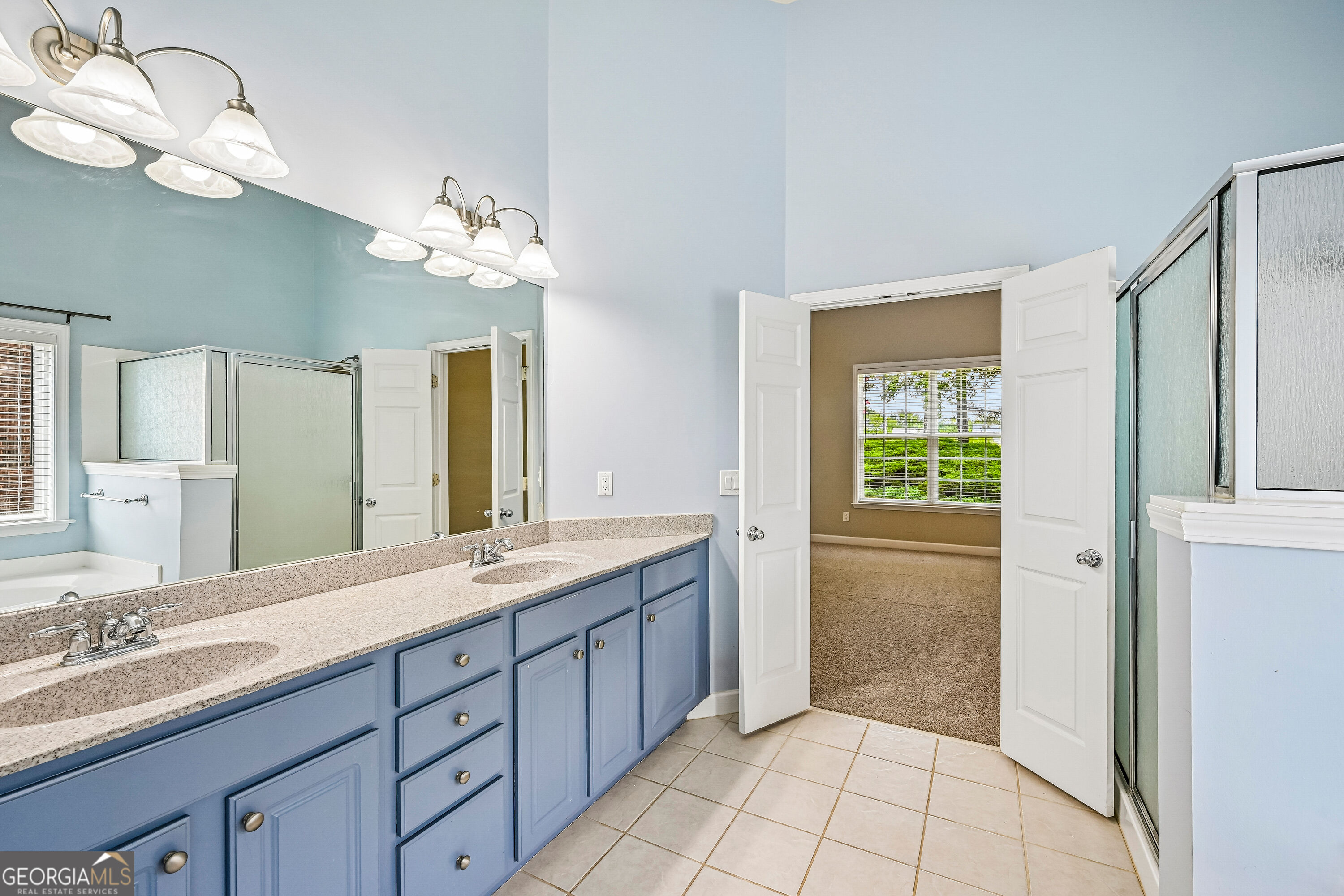 4865 Silver Leaf Drive Property Photo 6