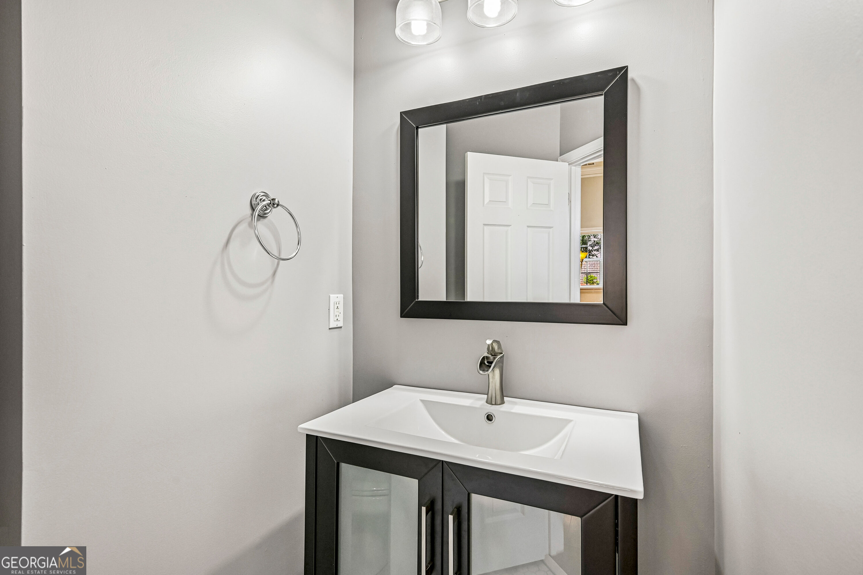 4865 Silver Leaf Drive Property Photo 16
