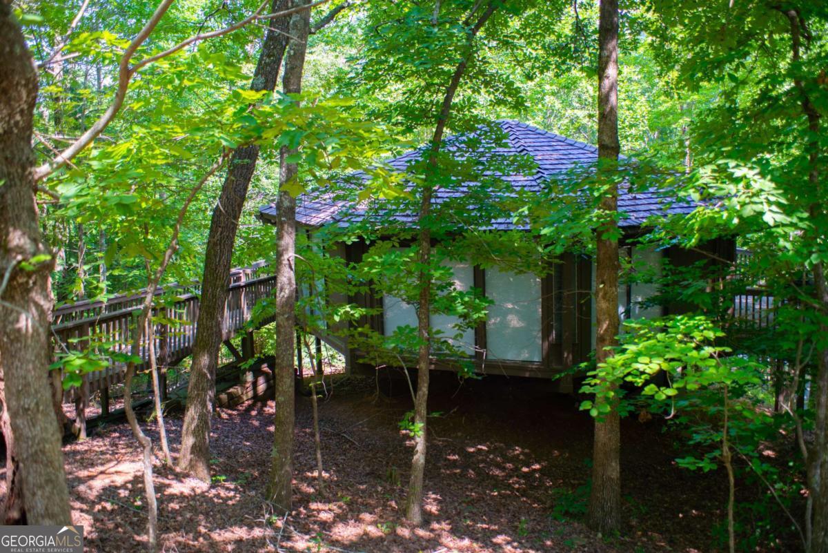 40 Treetopper Lane Property Photo 1