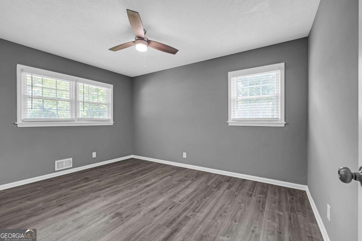 497 Dicks Court Nw Property Photo 16