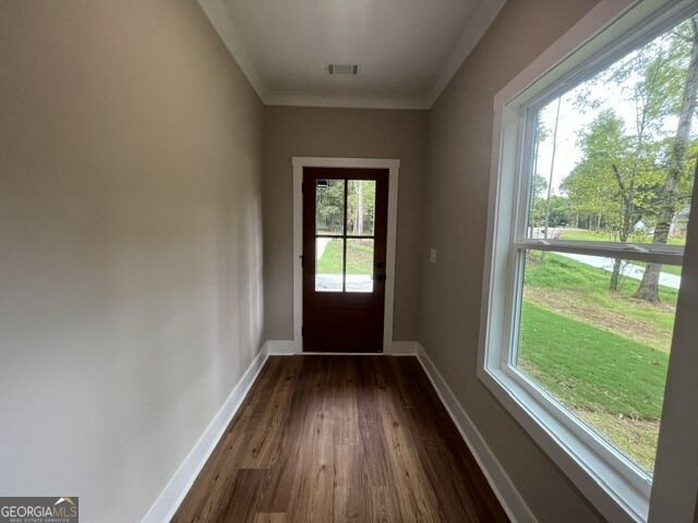 258 Stonington Drive Property Photo 9