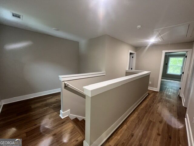 258 Stonington Drive Property Photo 14