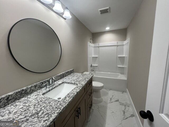 258 Stonington Drive Property Photo 16