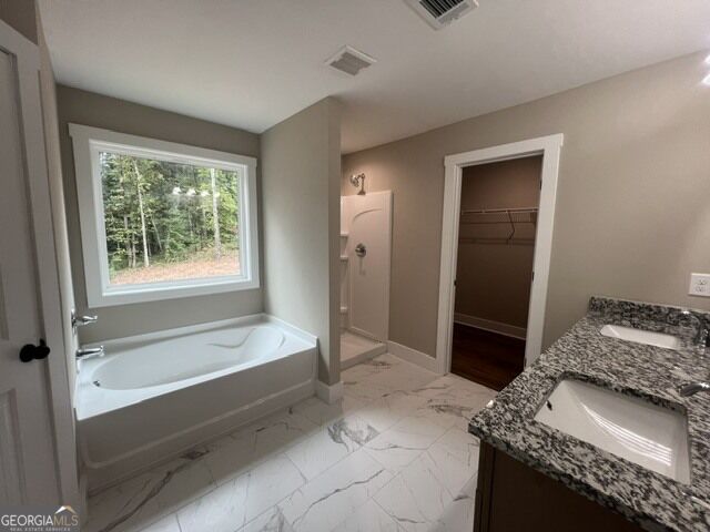 258 Stonington Drive Property Photo 17