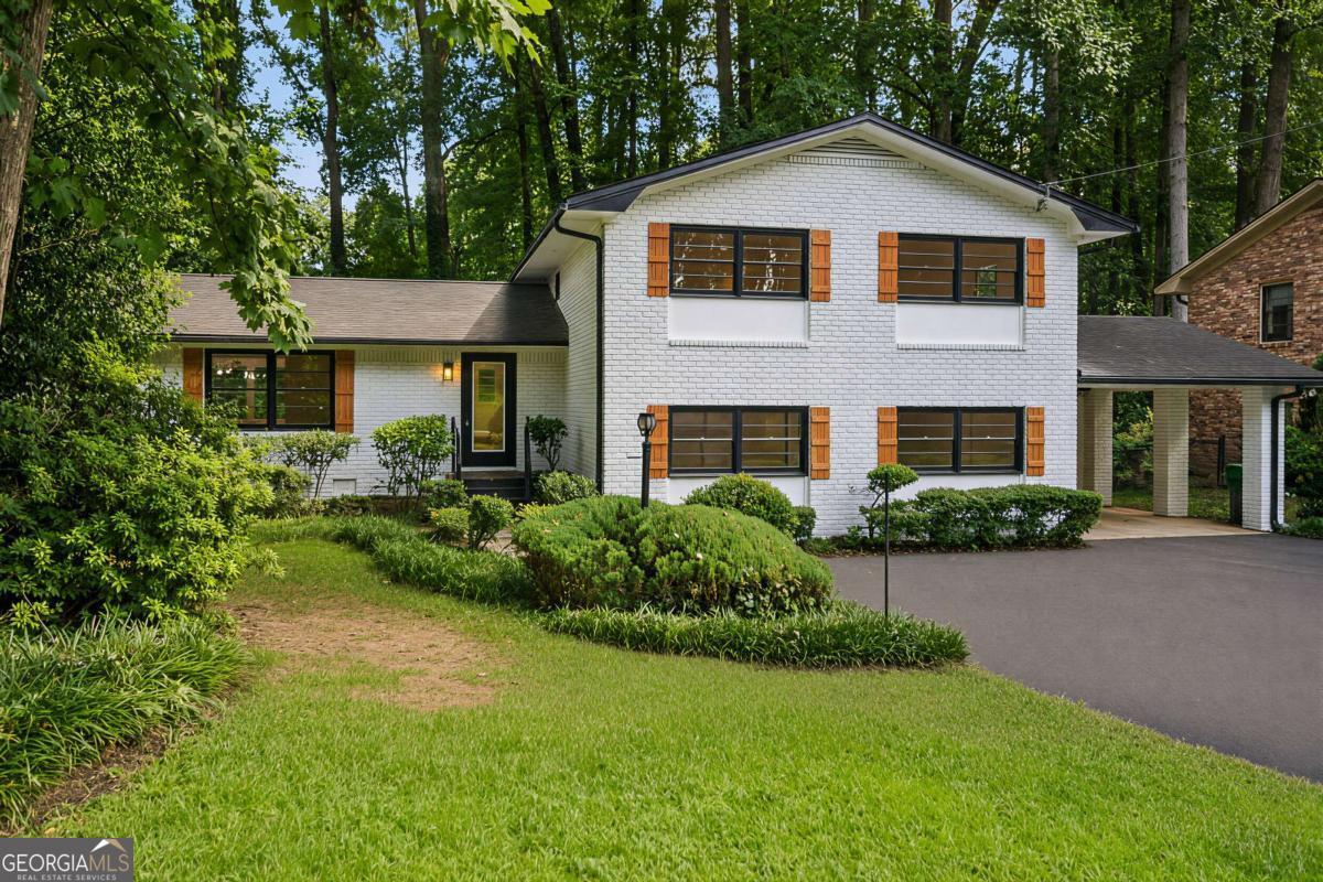 3309 Chase Road Property Photo 5