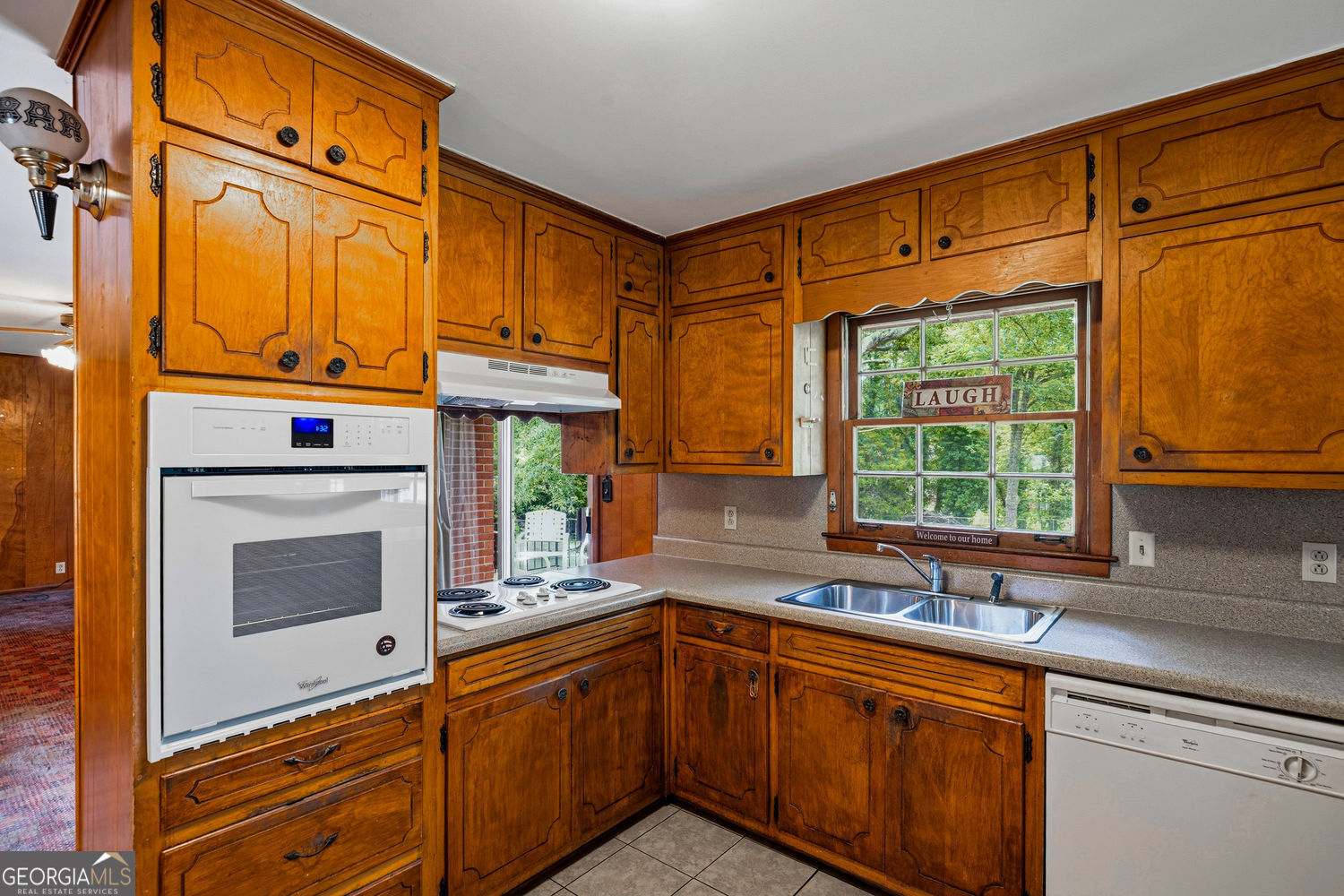 4503 Raleigh Drive Property Photo 3