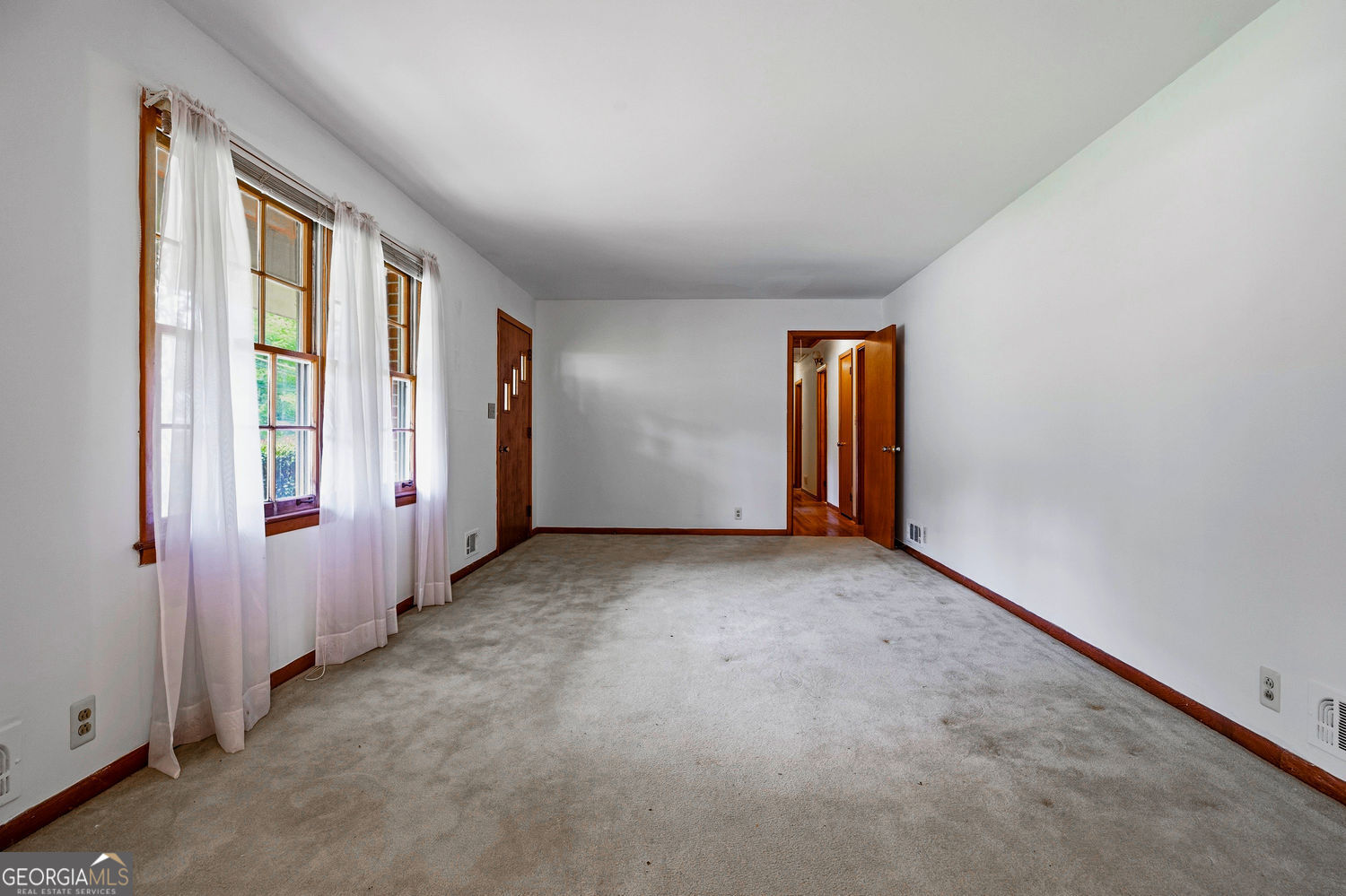 4503 Raleigh Drive Property Photo 7