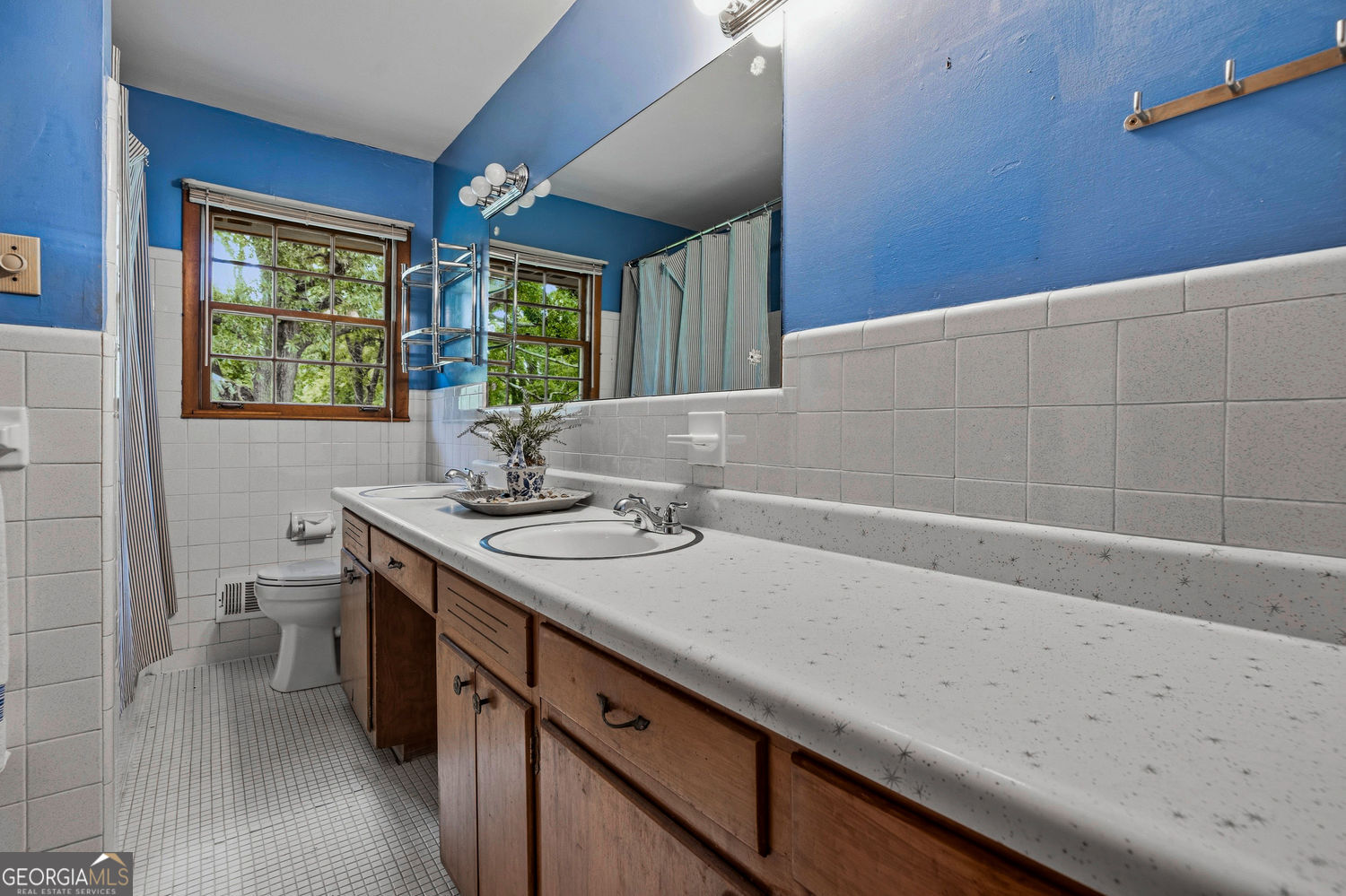 4503 Raleigh Drive Property Photo 14