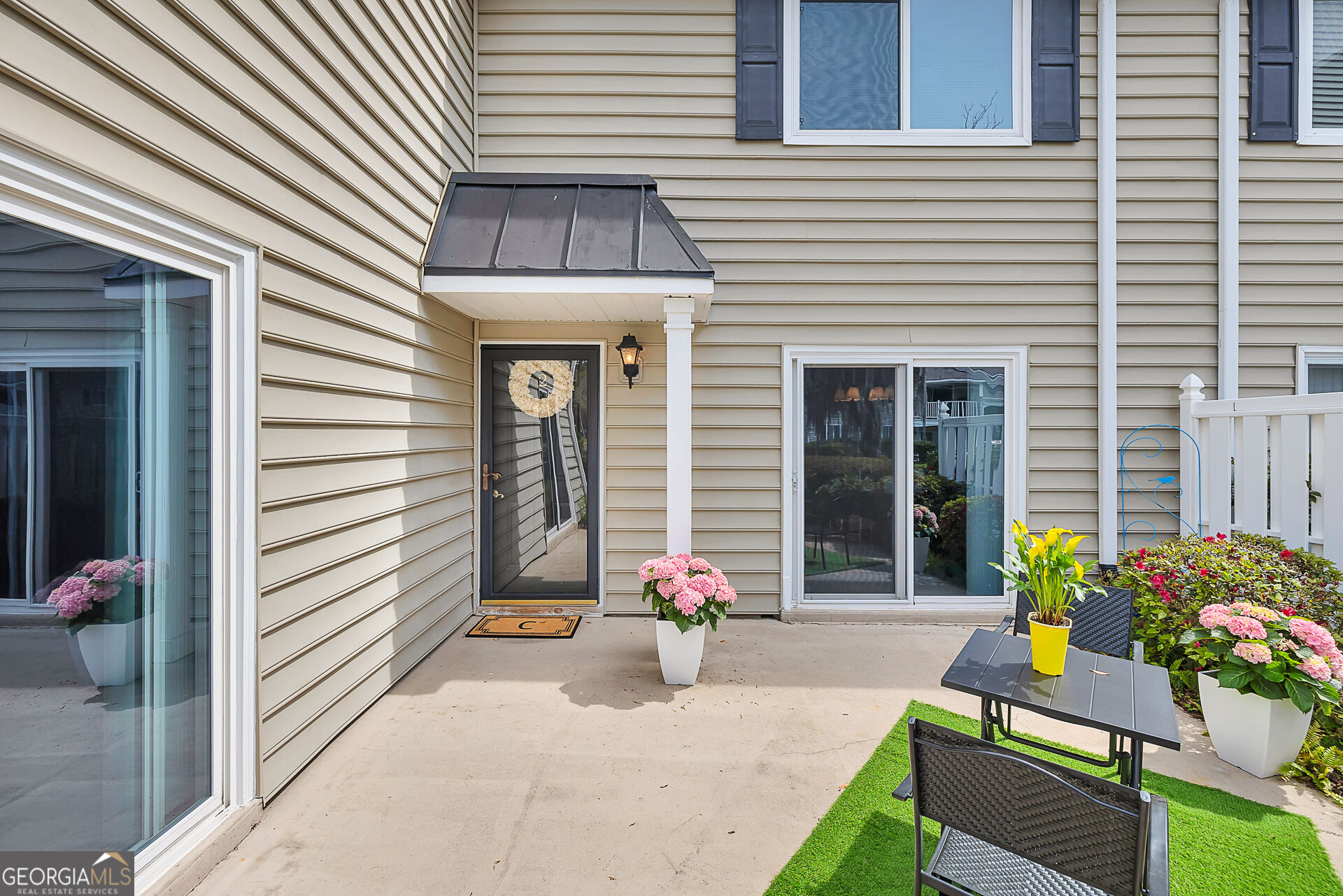 850 Mallery Street # O Property Photo 1