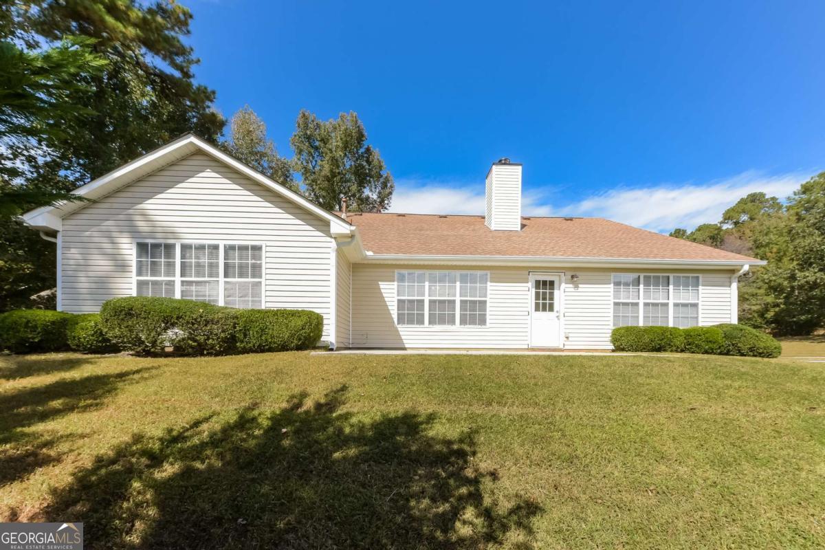 2725 Lenora Springs Drive Property Photo 2