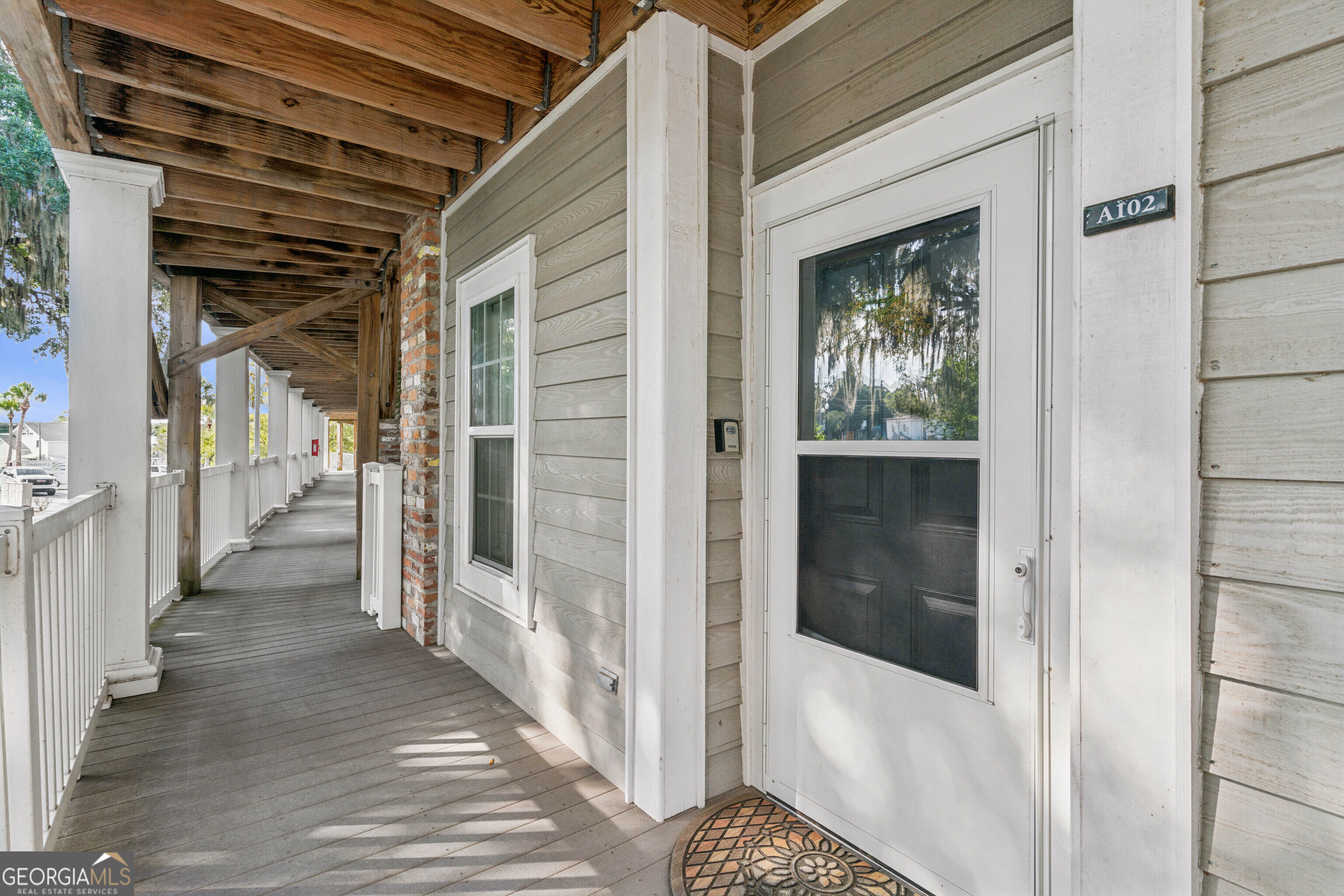 91 Screven Street Property Photo 3