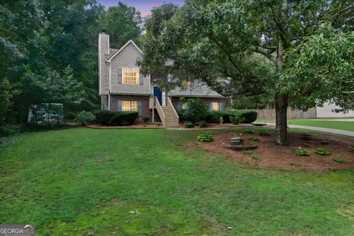 35 Hidden Brook Trail