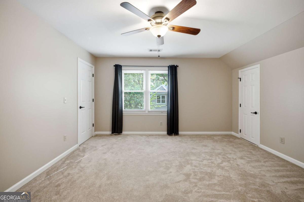 5525 Hampstead Way Property Photo 26