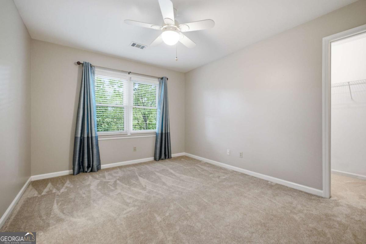 5525 Hampstead Way Property Photo 28