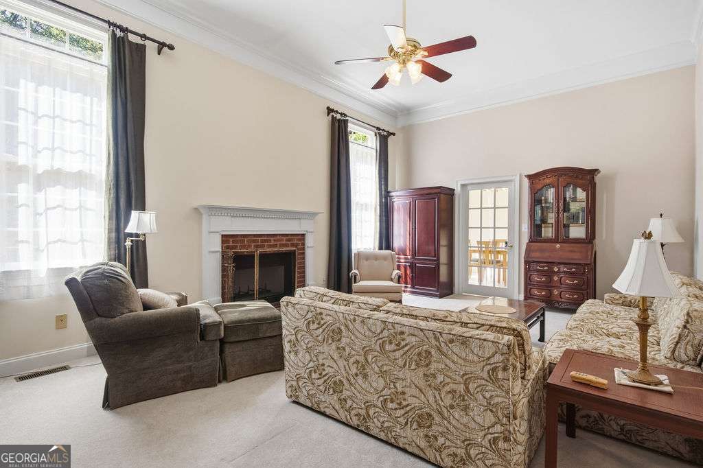 245 Deerhill Drive Property Photo 11
