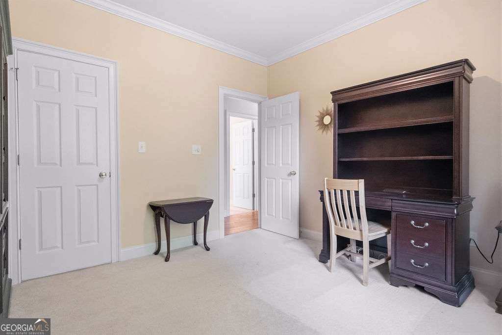 245 Deerhill Drive Property Photo 22