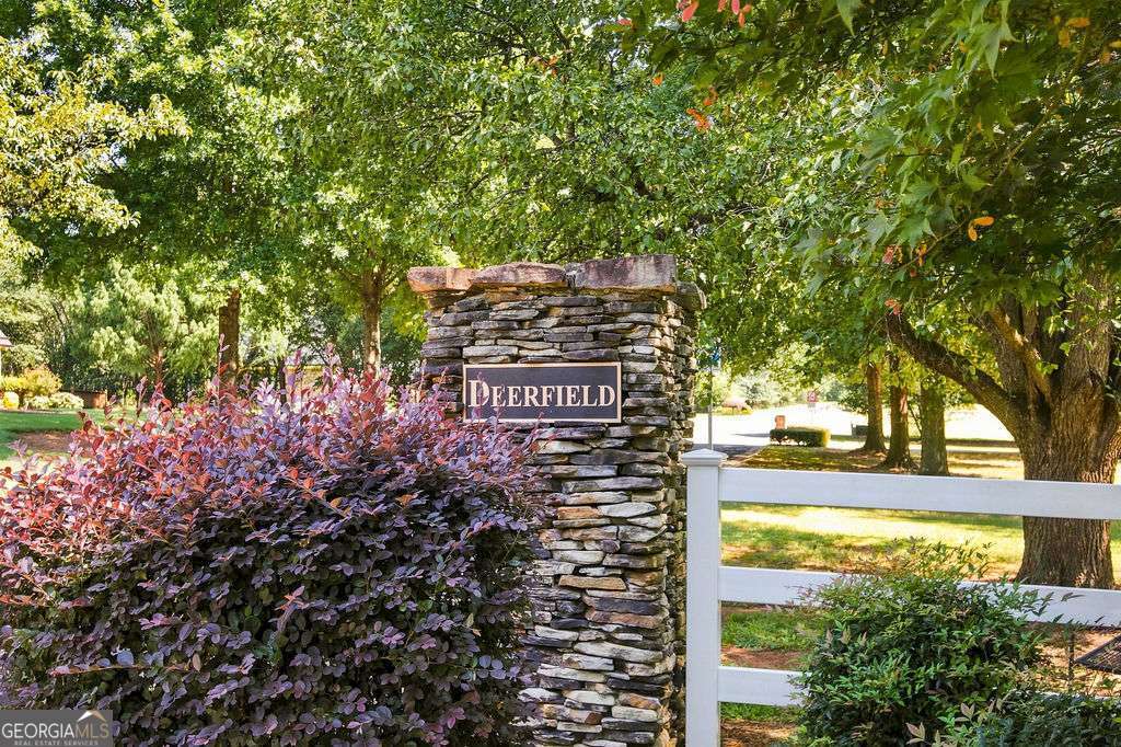 245 Deerhill Drive Property Photo 36