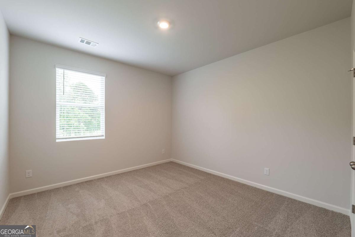 74 Grove Springs Court Se Property Photo 17