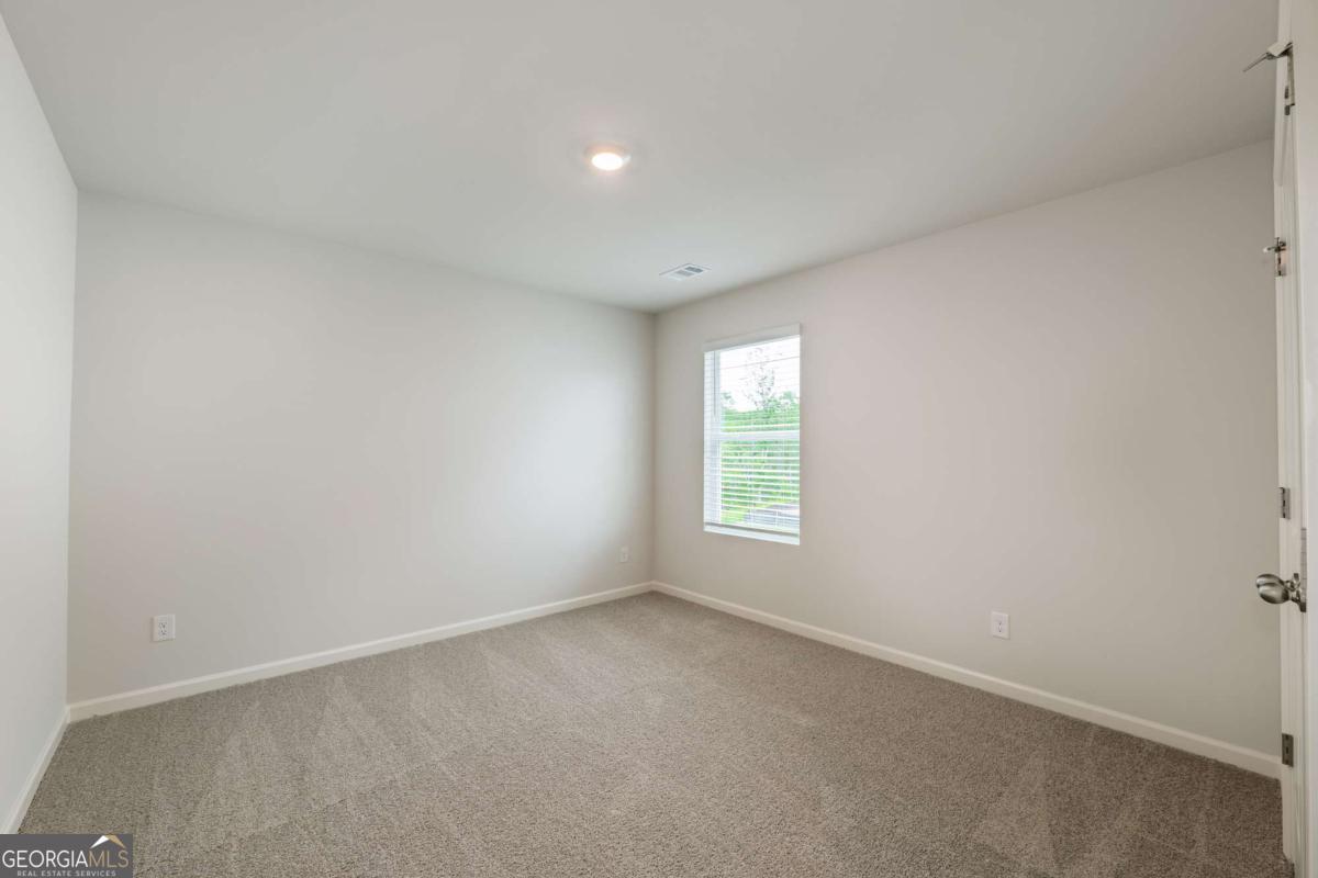 74 Grove Springs Court Se Property Photo 32