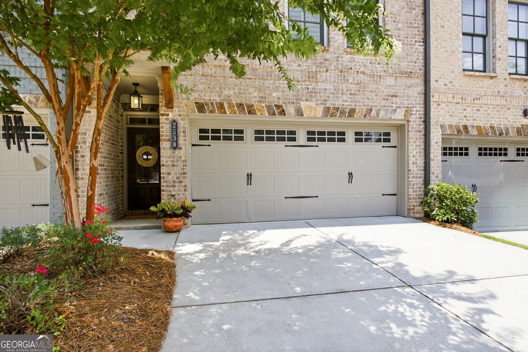 2538 Skyland Drive Ne Property Photo 4