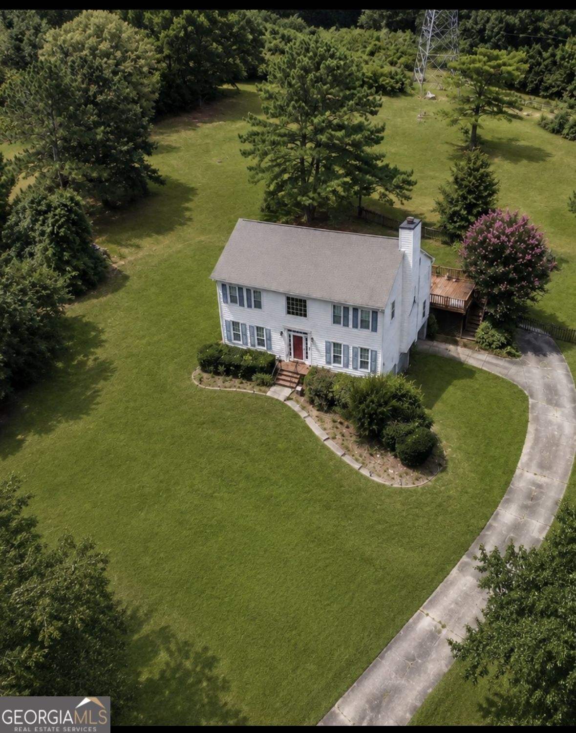 393 New Hope Road Property Photo 1