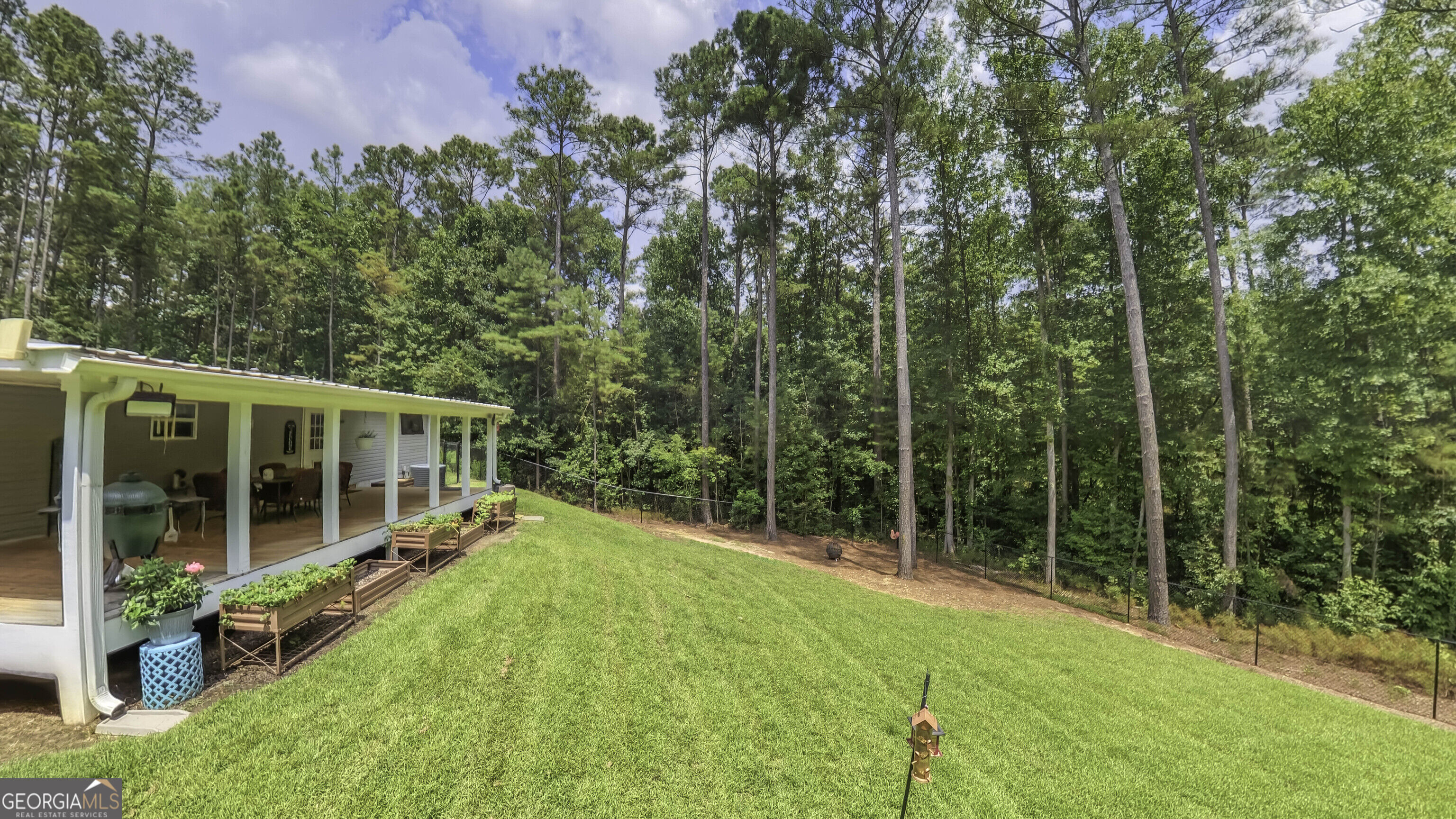 4885 Jacksonville Road Property Photo 3