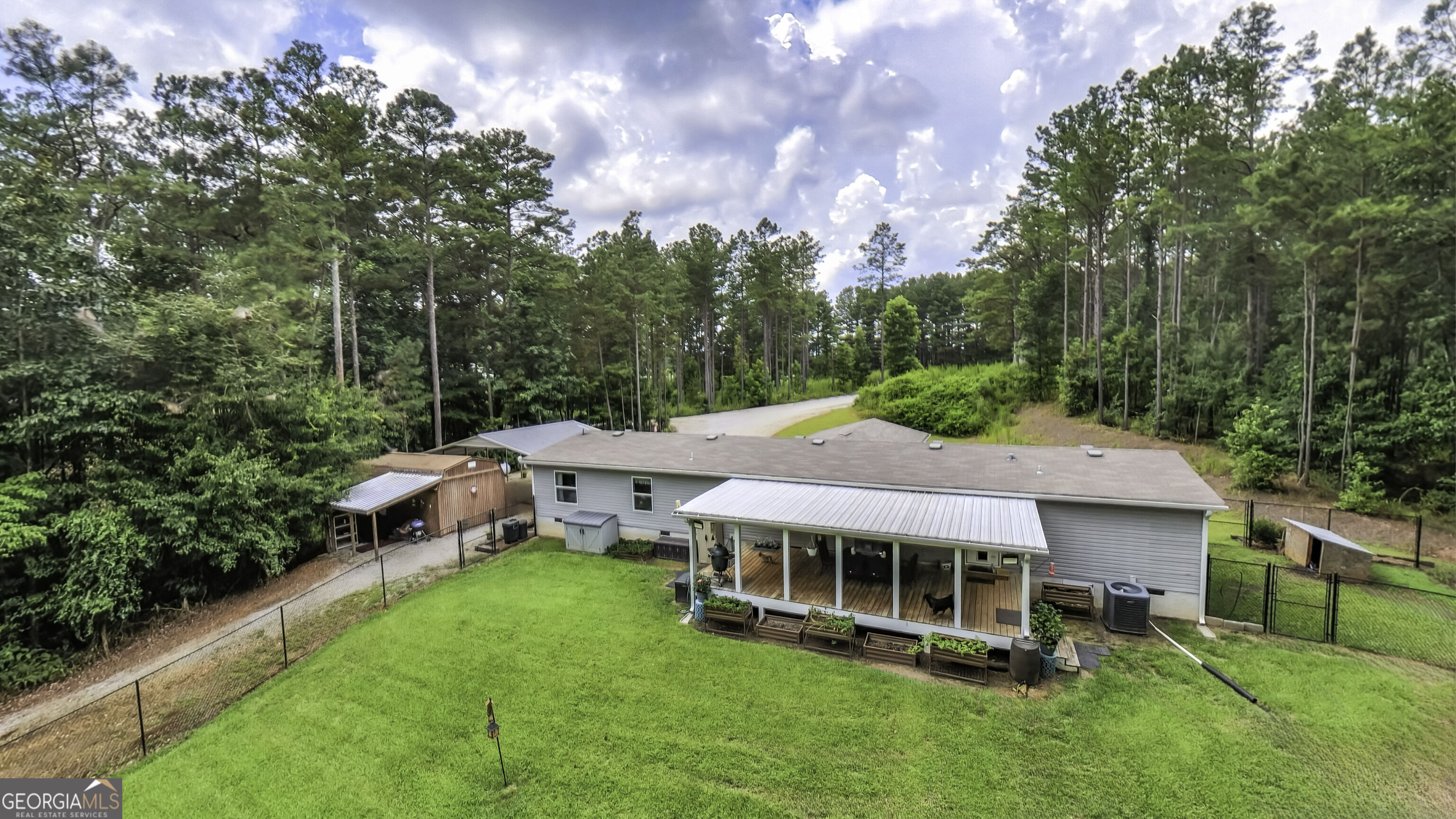 4885 Jacksonville Road Property Photo 4