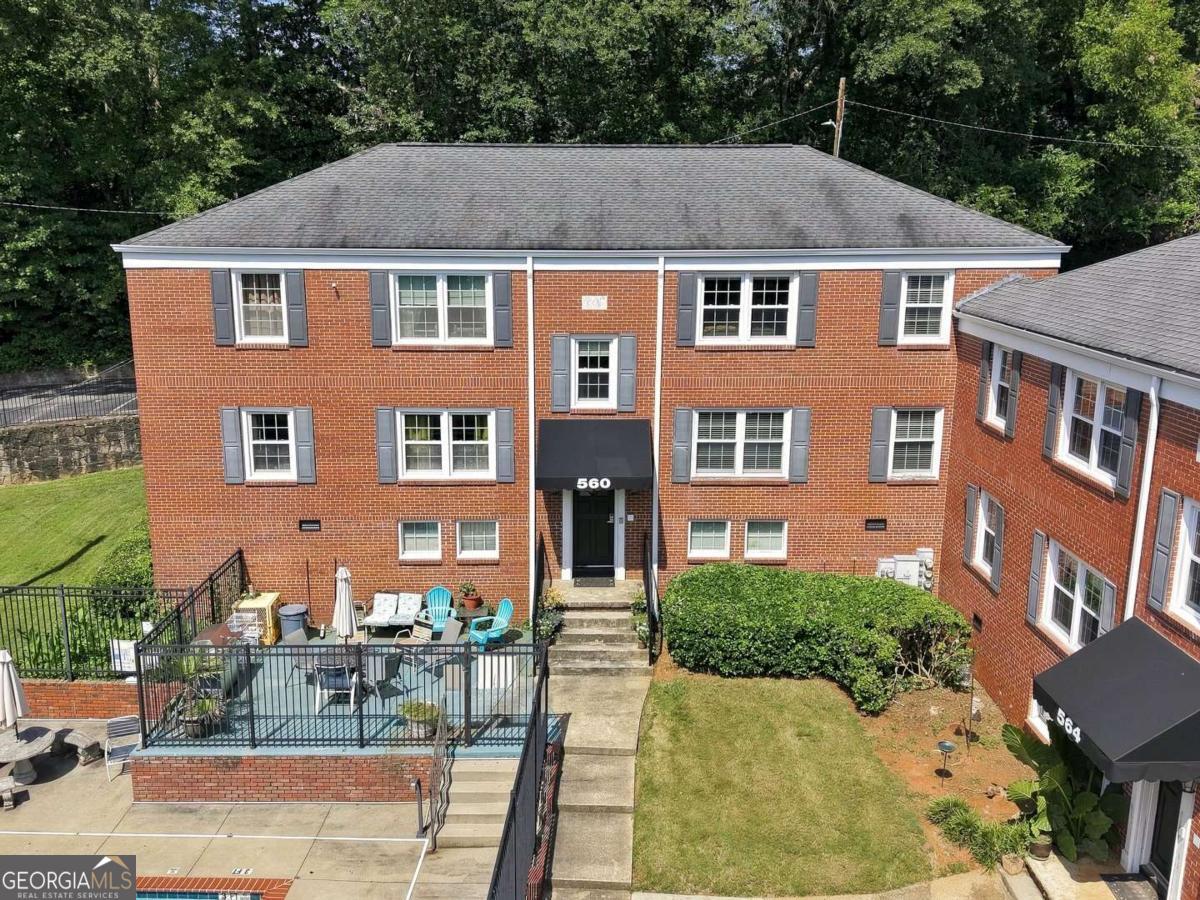 560 Goldsboro Road Ne # B Property Photo 13