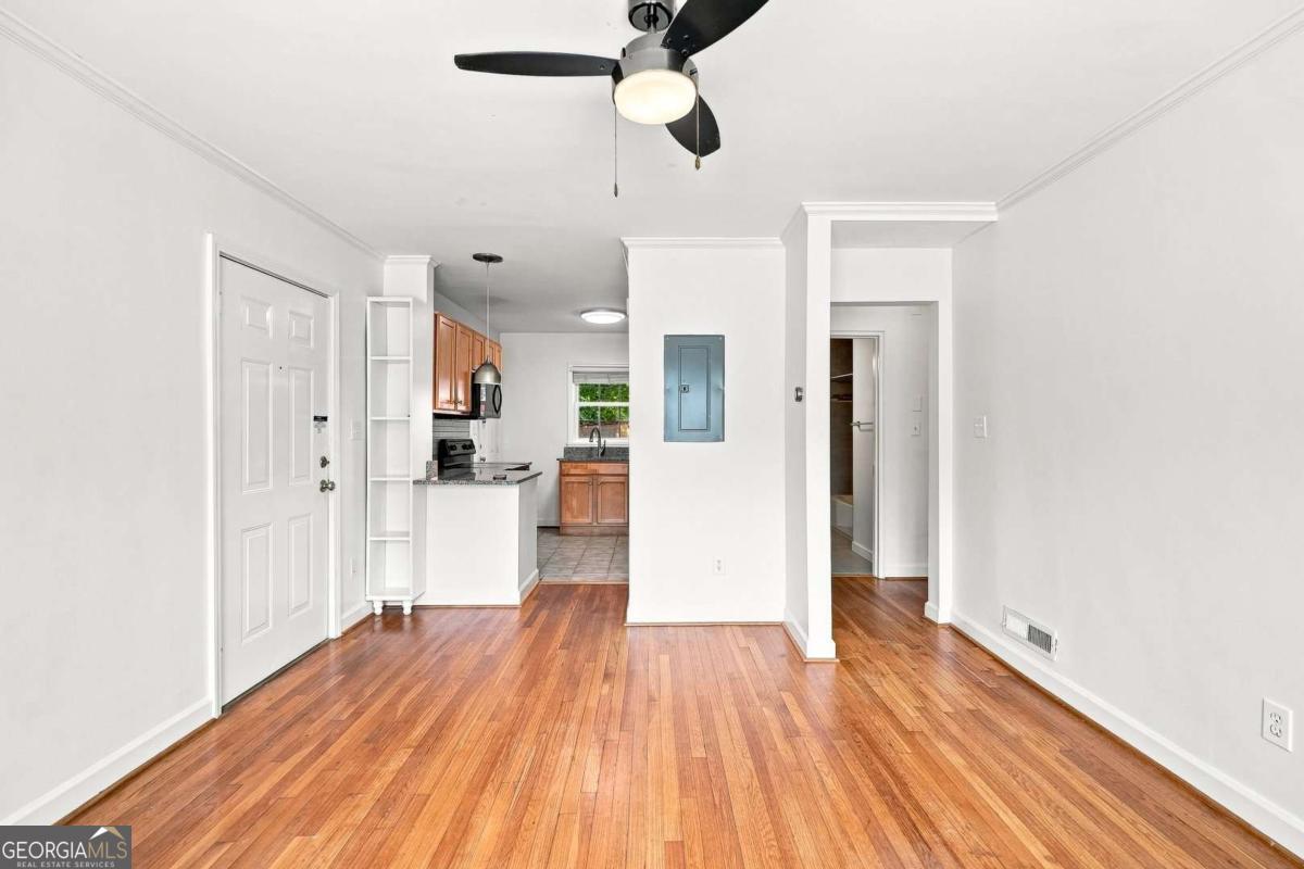 560 Goldsboro Road Ne # B Property Photo 15