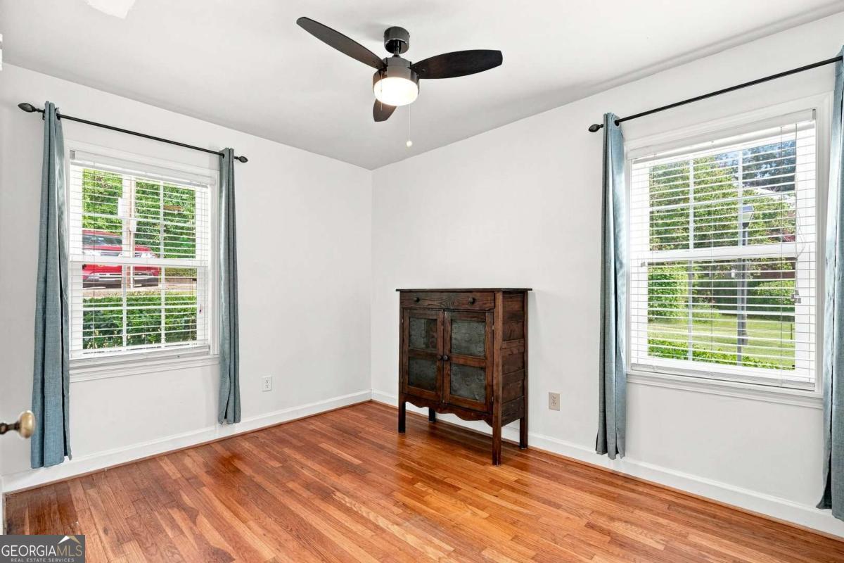 560 Goldsboro Road Ne # B Property Photo 23