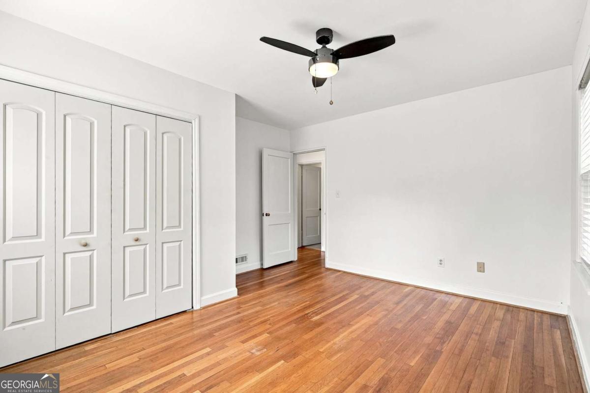 560 Goldsboro Road Ne # B Property Photo 26