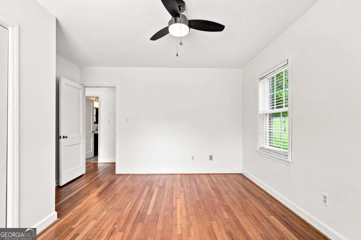 560 Goldsboro Road Ne # B Property Photo 32