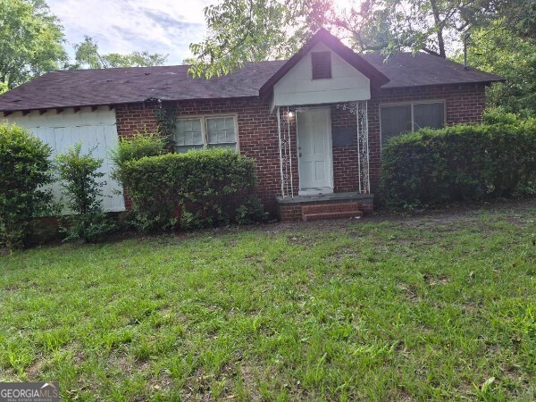 2058 Melton Avenue Property Photo 1