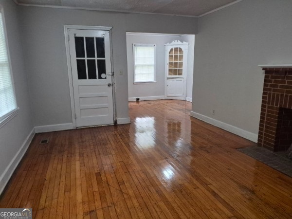 2058 Melton Avenue Property Photo 3