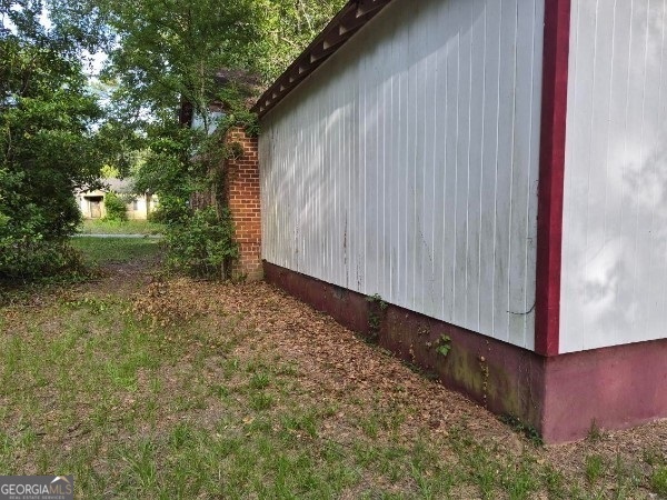 2058 Melton Avenue Property Photo 16