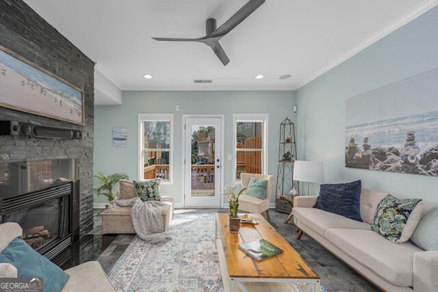 1215 Lavista Circle Ne Property Photo 5