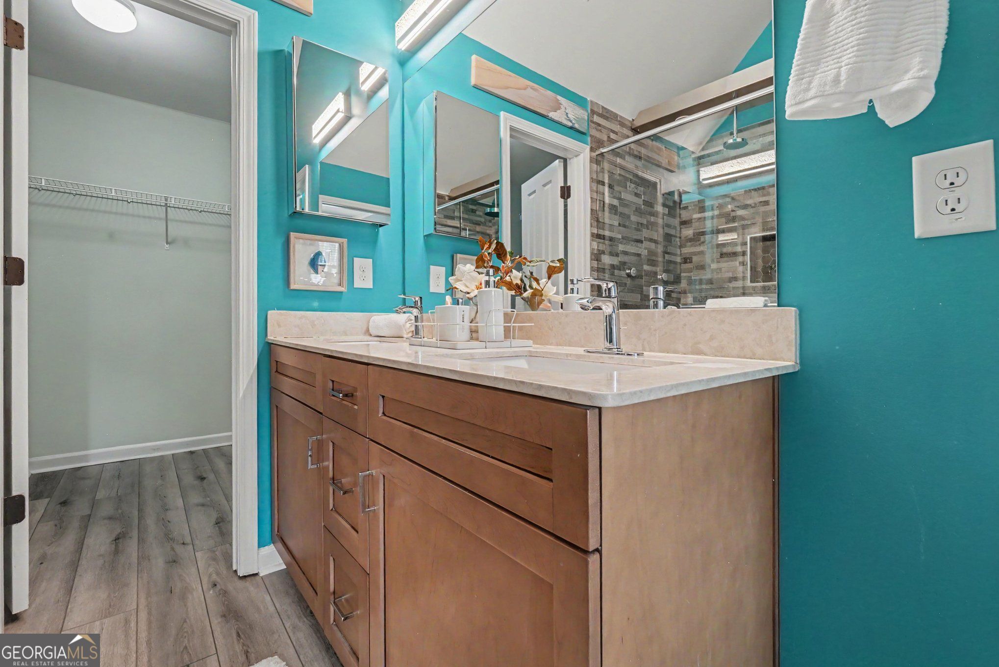 1215 Lavista Circle Ne Property Photo 21