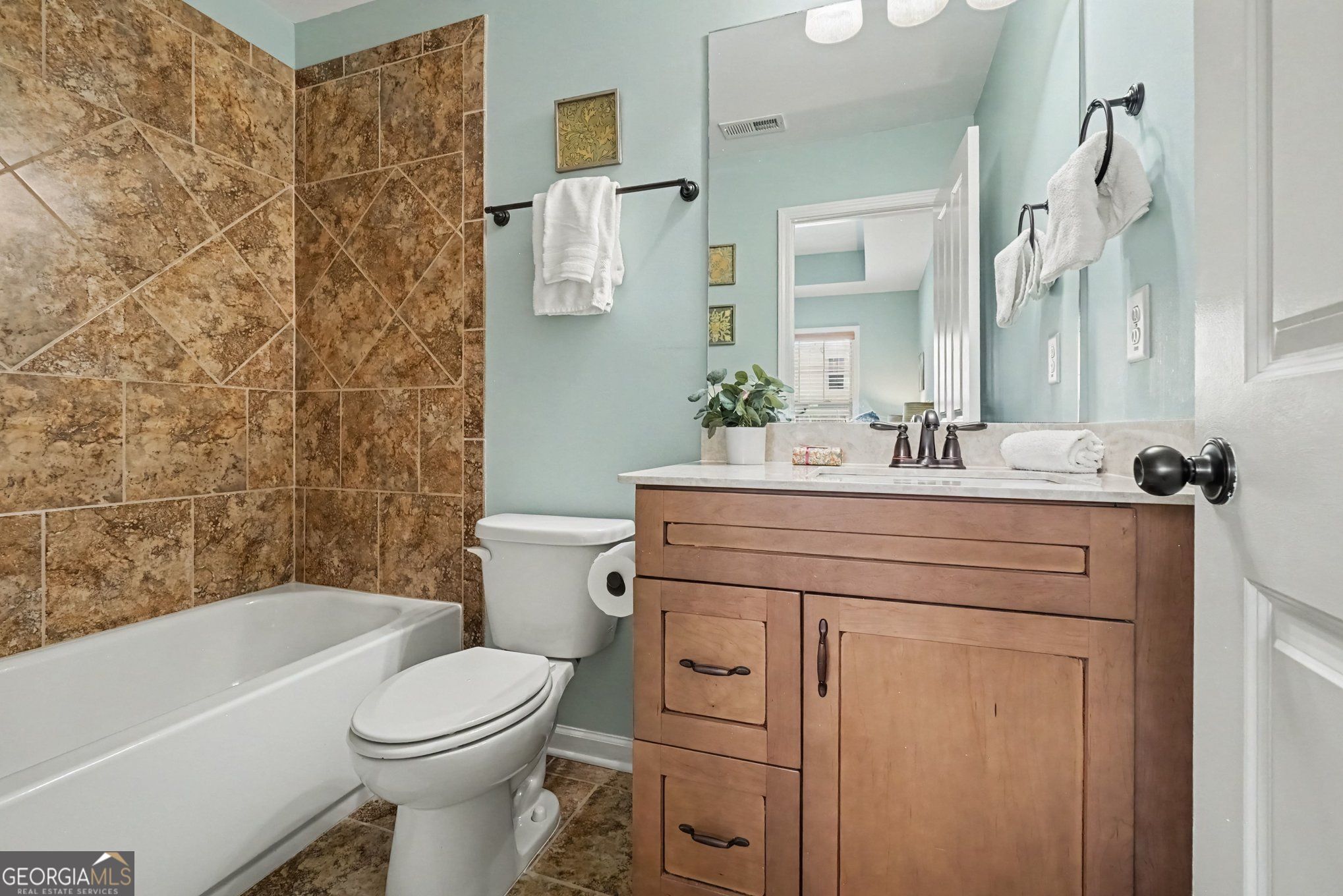 1215 Lavista Circle Ne Property Photo 26
