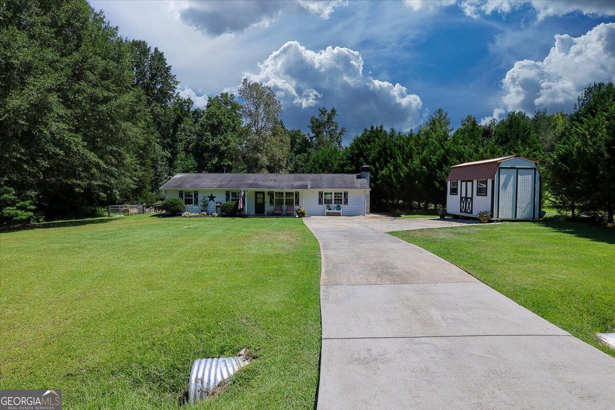 7590 Post Road Property Photo 6