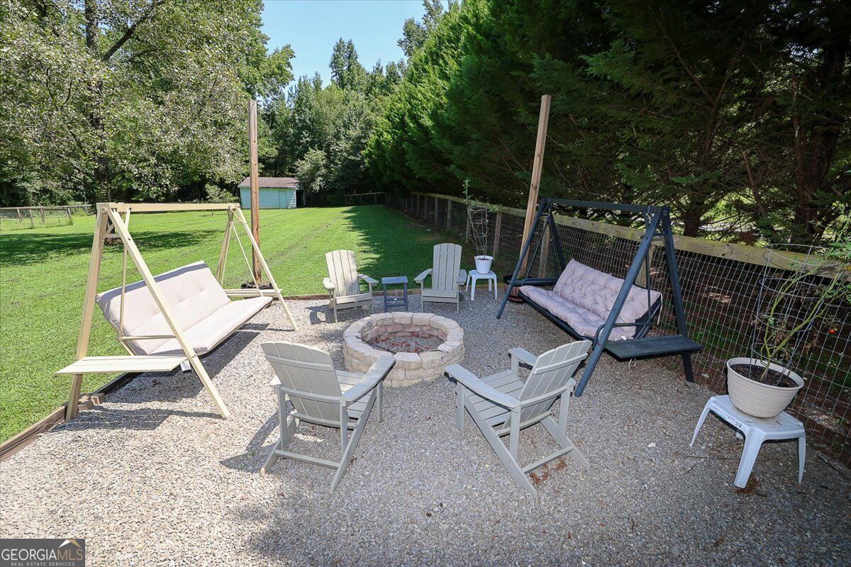 7590 Post Road Property Photo 15