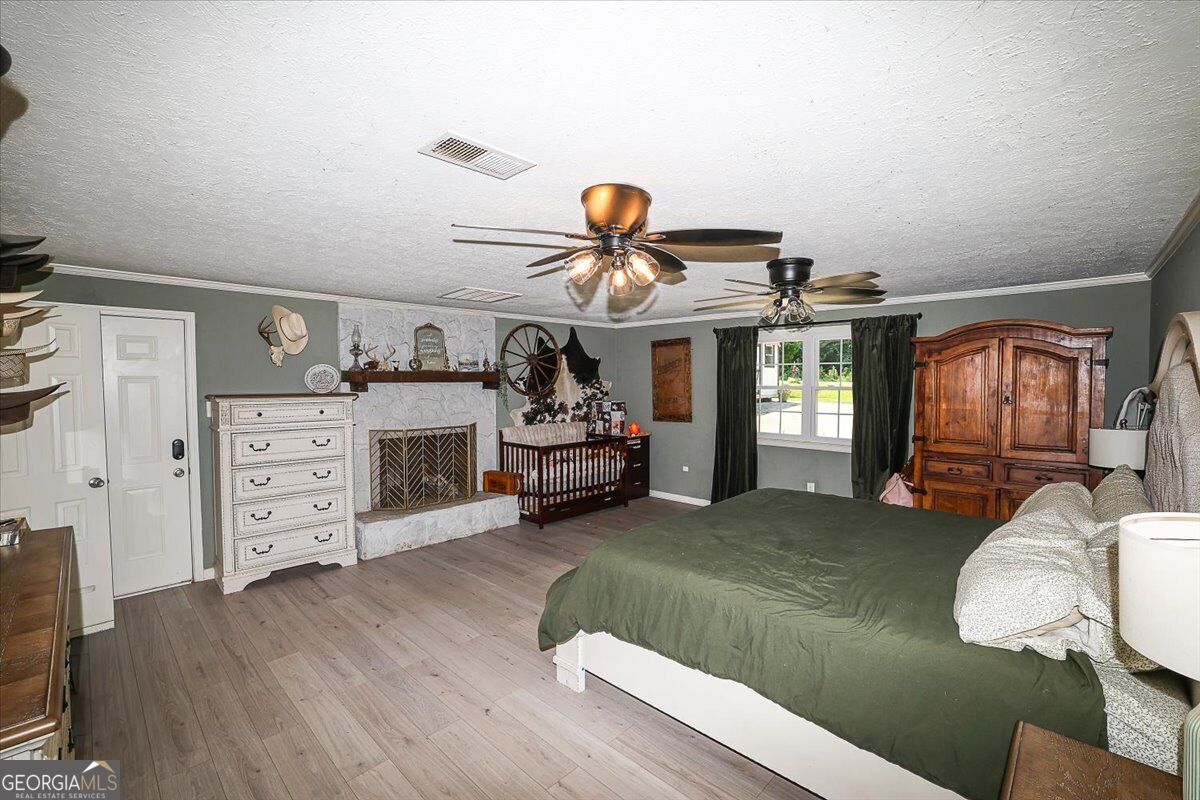 7590 Post Road Property Photo 19