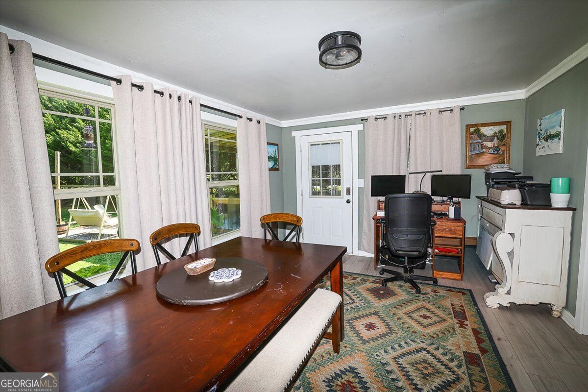 7590 Post Road Property Photo 35