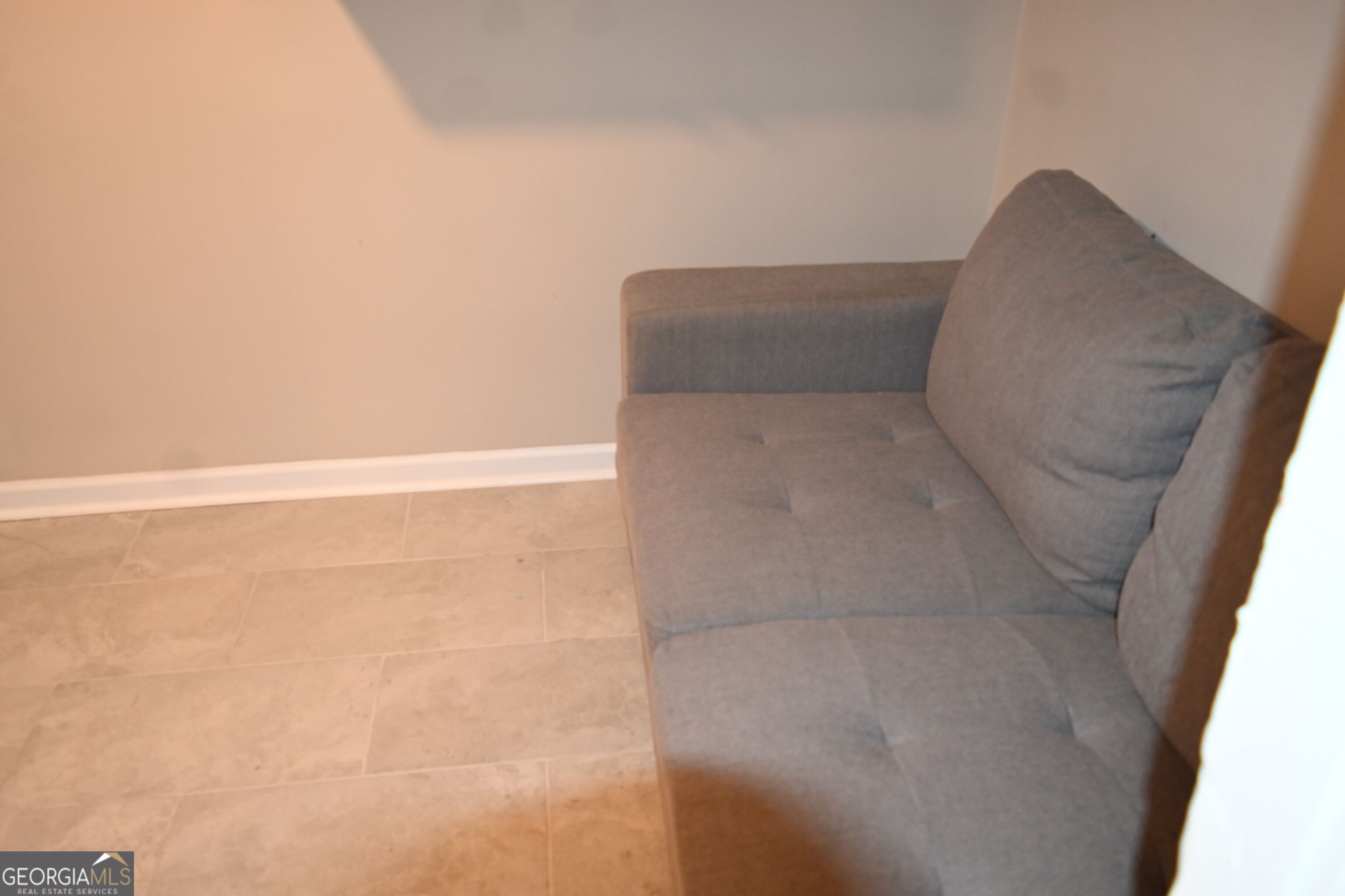 1923 Thompson Avenue # 2 Property Photo 16
