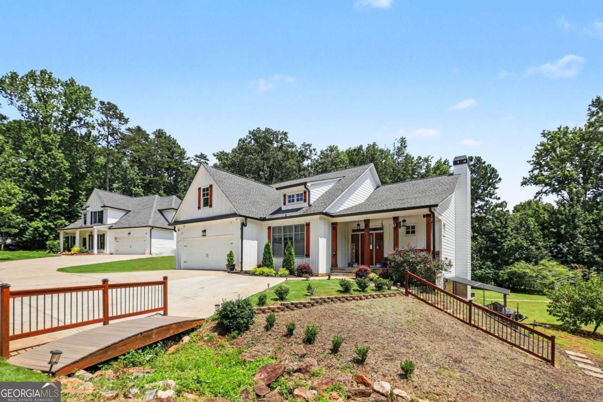 1919 Pilgrim Mill Circle Property Photo 3