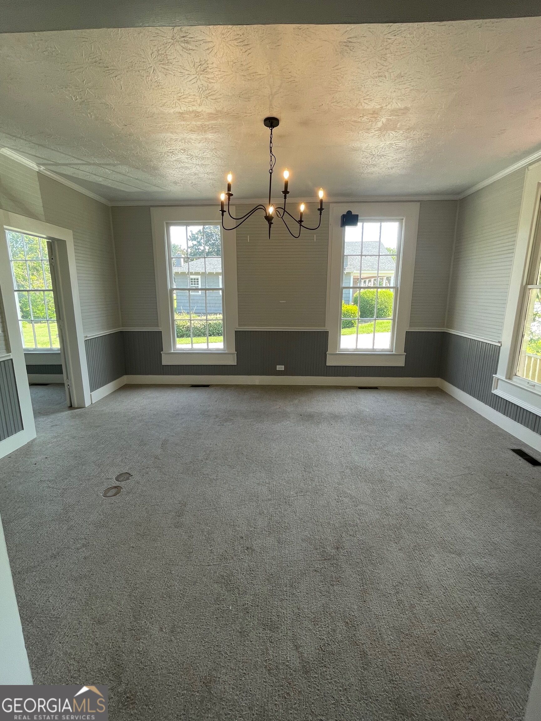 501 Jackson Street Property Photo 9