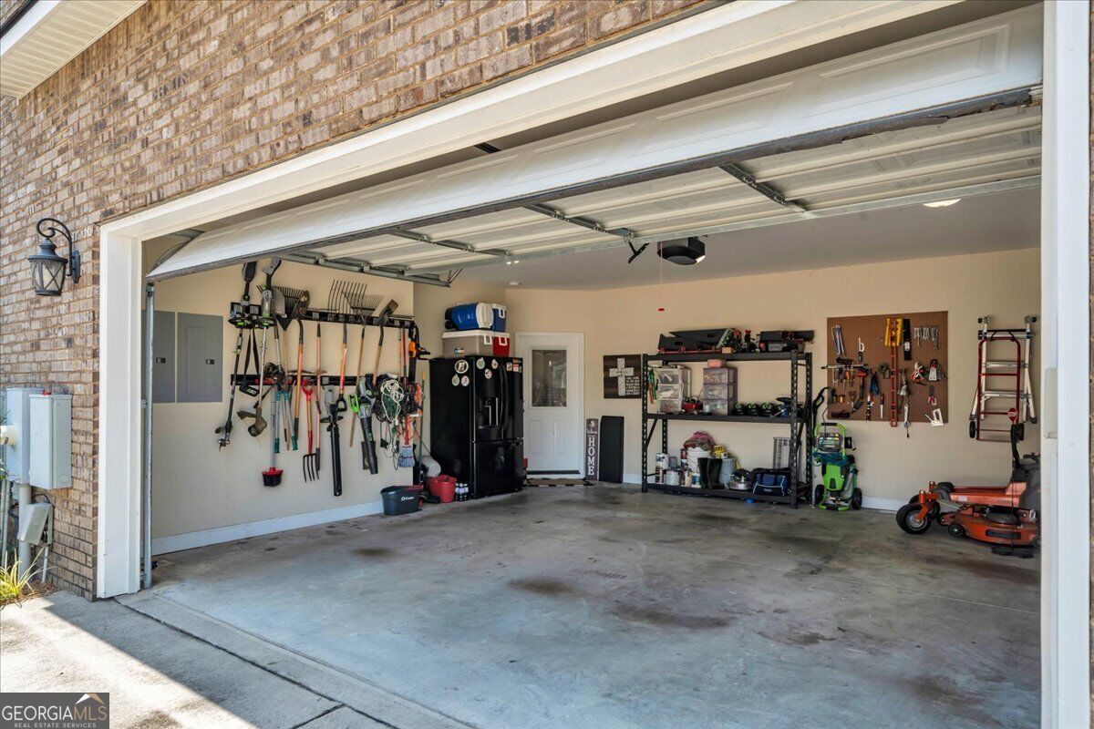 113 Bridgeway Drive Property Photo 95