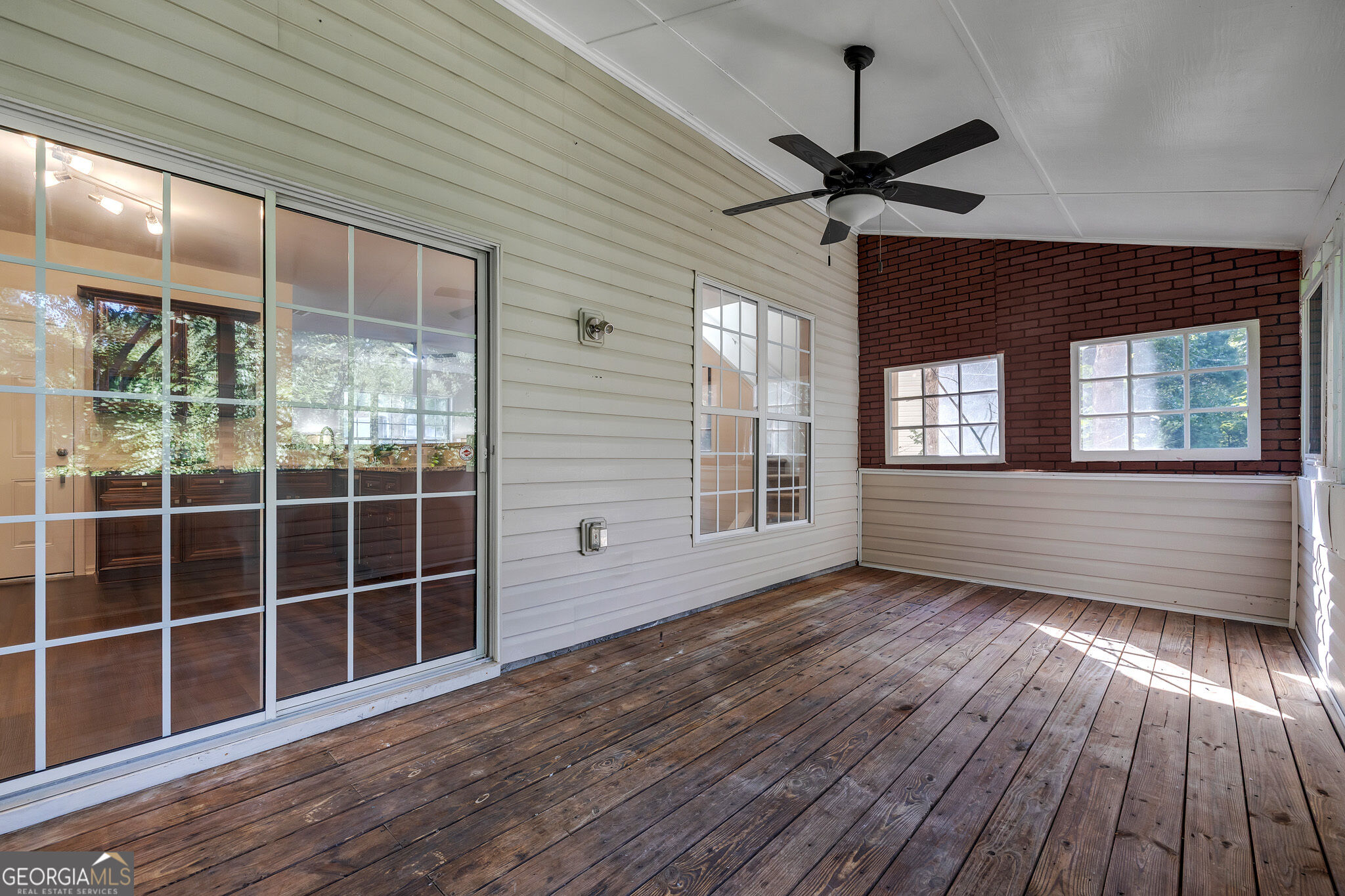 415 Wittenridge Court Property Photo 27