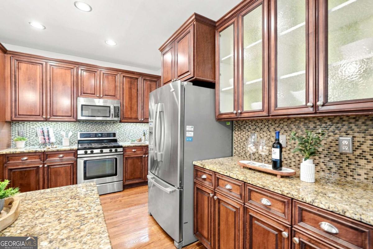 7350 Devonhall Way Property Photo 14