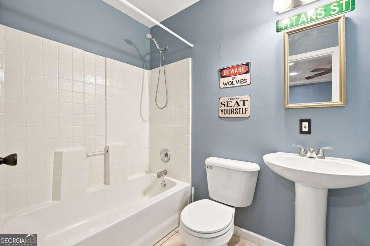 7350 Devonhall Way Property Photo 54